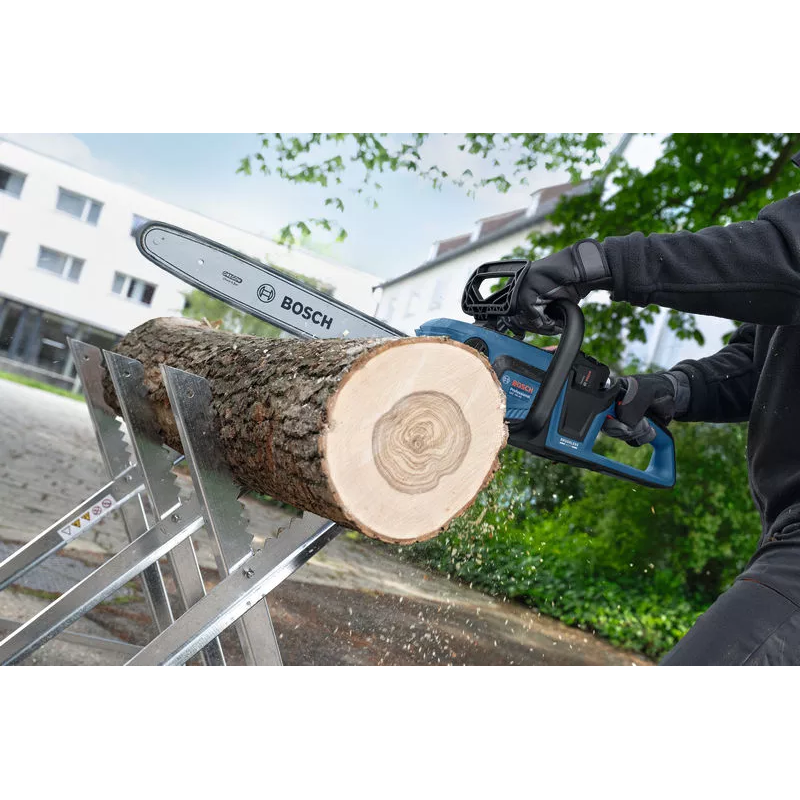 Bosch GKE 18V-40 18V Bi-Turbo 40cm Chainsaw 06008D3000 (Body Only)