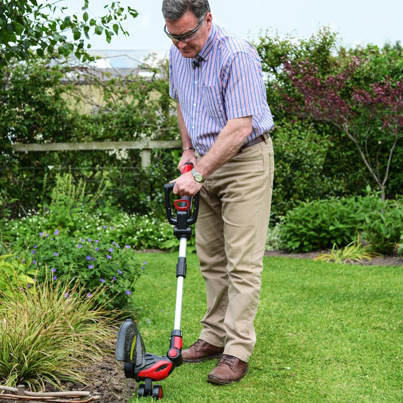 Cobra 24V 2pc Bundle (Grass Trimmer, Hedge Trimmer, 2 Batteries, 2 Chargers)