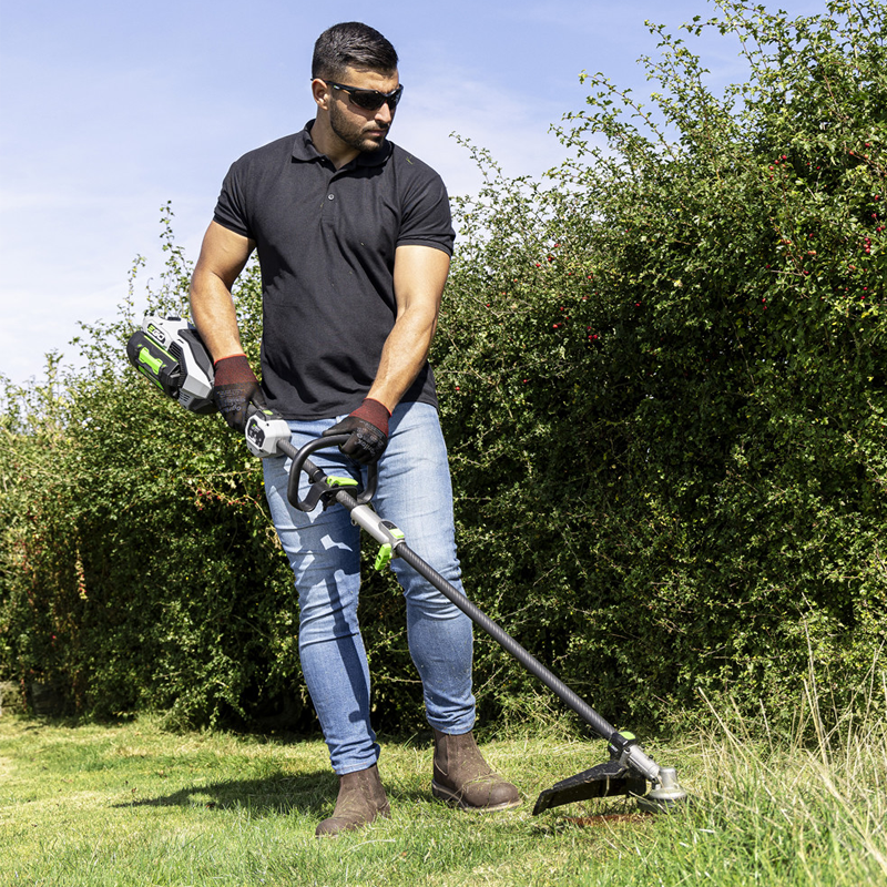EGO STA1600 Line Trimmer + EA0800 Edger Attachment + 56V Powerhead PH1420E Kit (2.5Ah + Charger)